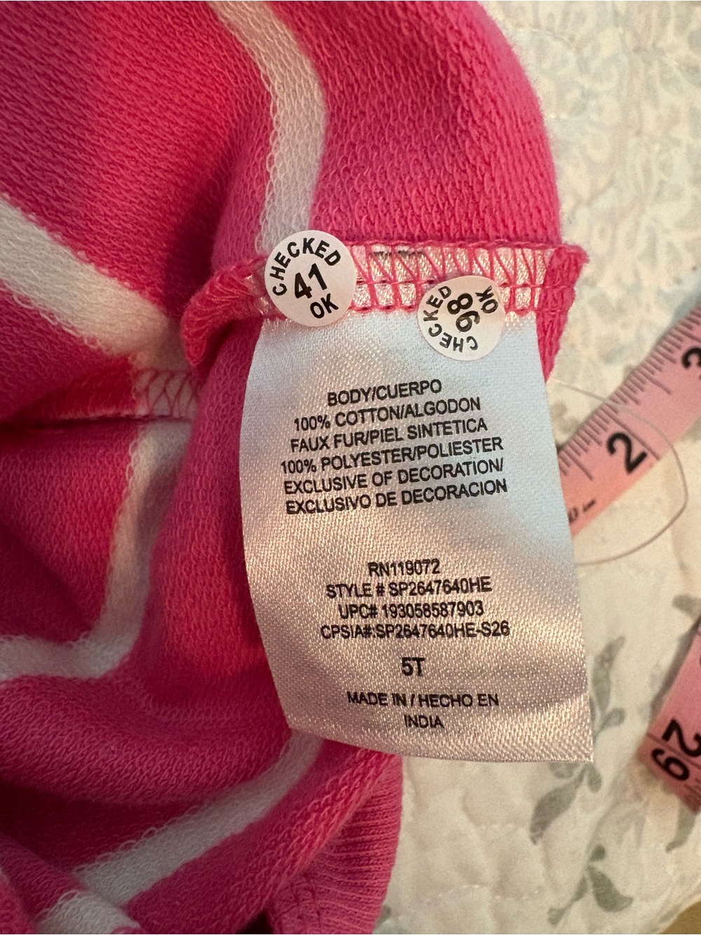 Hello Kitty Toddler Girls Sweatshirt and
Short Set Size 5T Pink Striped NWT - Picture 4 of 13